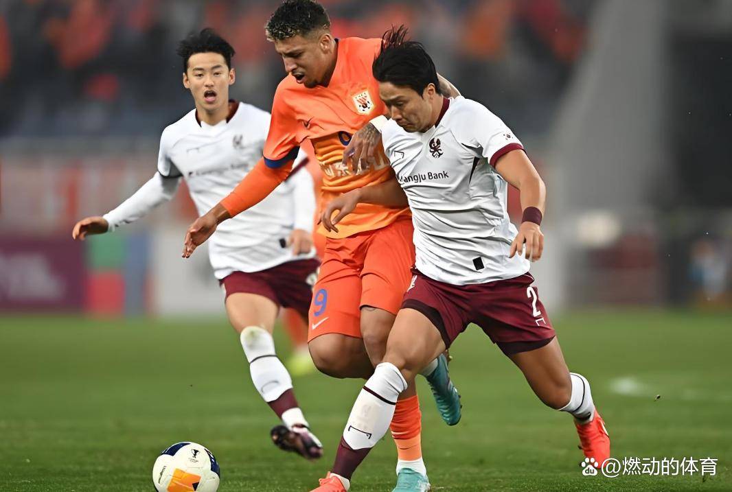 亚冠倒计时；武汉三镇国际比赛日再遭质疑；细节引发关注；话题不断；细节决定成败的简单介绍