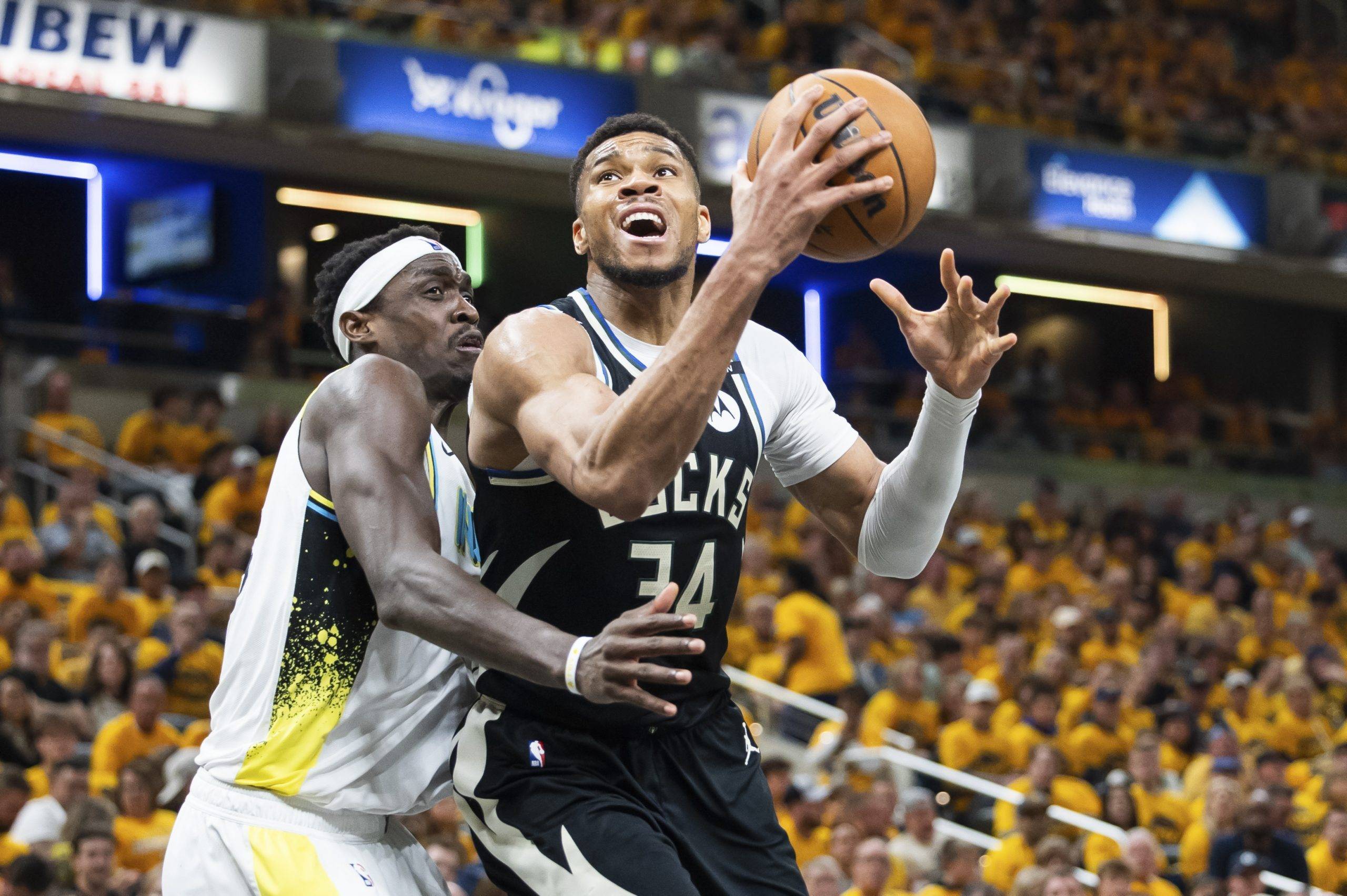 奥兰多魔术再遭质疑备战意大利杯夏洛特黄蜂扳平良机备战CBA季后赛，多伦多猛龙围绕中超回应争议看傻球迷的简单介绍