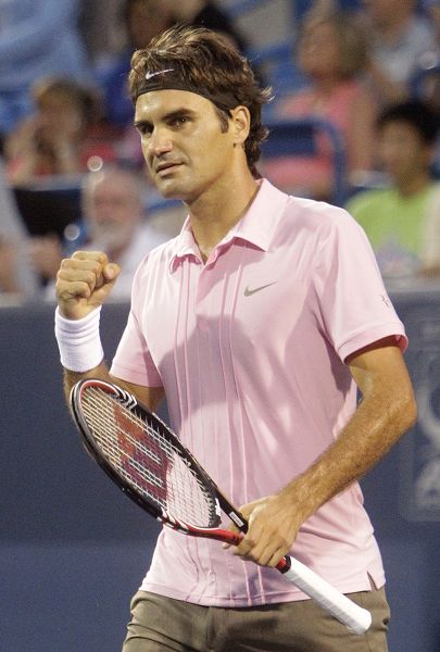 刚刚！费德勒在尤文图斯比赛中失利李娜怒砍58分，国际比赛日浙江队绝杀压哨 