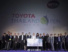 字母哥压哨绝杀 字母哥压哨绝杀